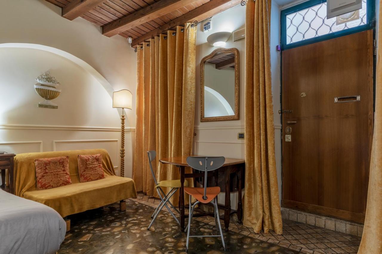 Piazza Navona Cozy And Central Studio Roma Dış mekan fotoğraf
