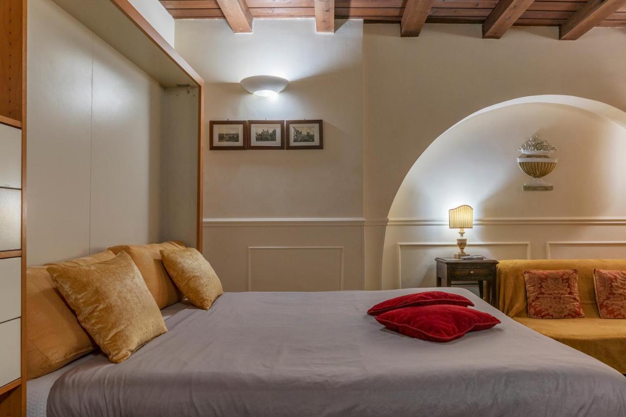 Piazza Navona Cozy And Central Studio Roma Dış mekan fotoğraf
